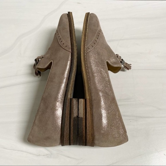 ARA Leather Pewter Shimmer Wingtip Loafers Size 8.5 - Picture 4 of 11